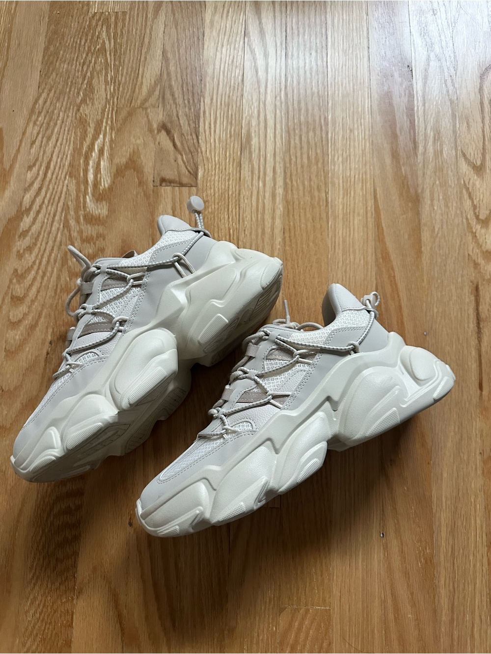 Steve Madden Chunky Cream/White Women's Sneakers